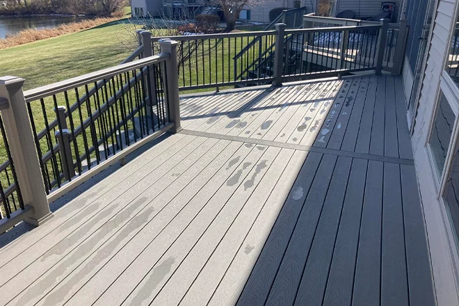 Trex vs. AZEK Decking: Which Is Best For Your Belvidere, IL, Home? 2 Newly installed Trex deck