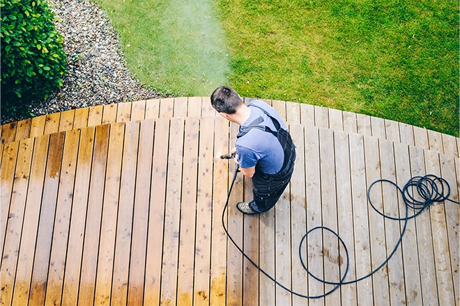 Deck maintenance cleaning